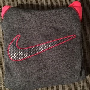 Nike Therma-Fit Hoodie